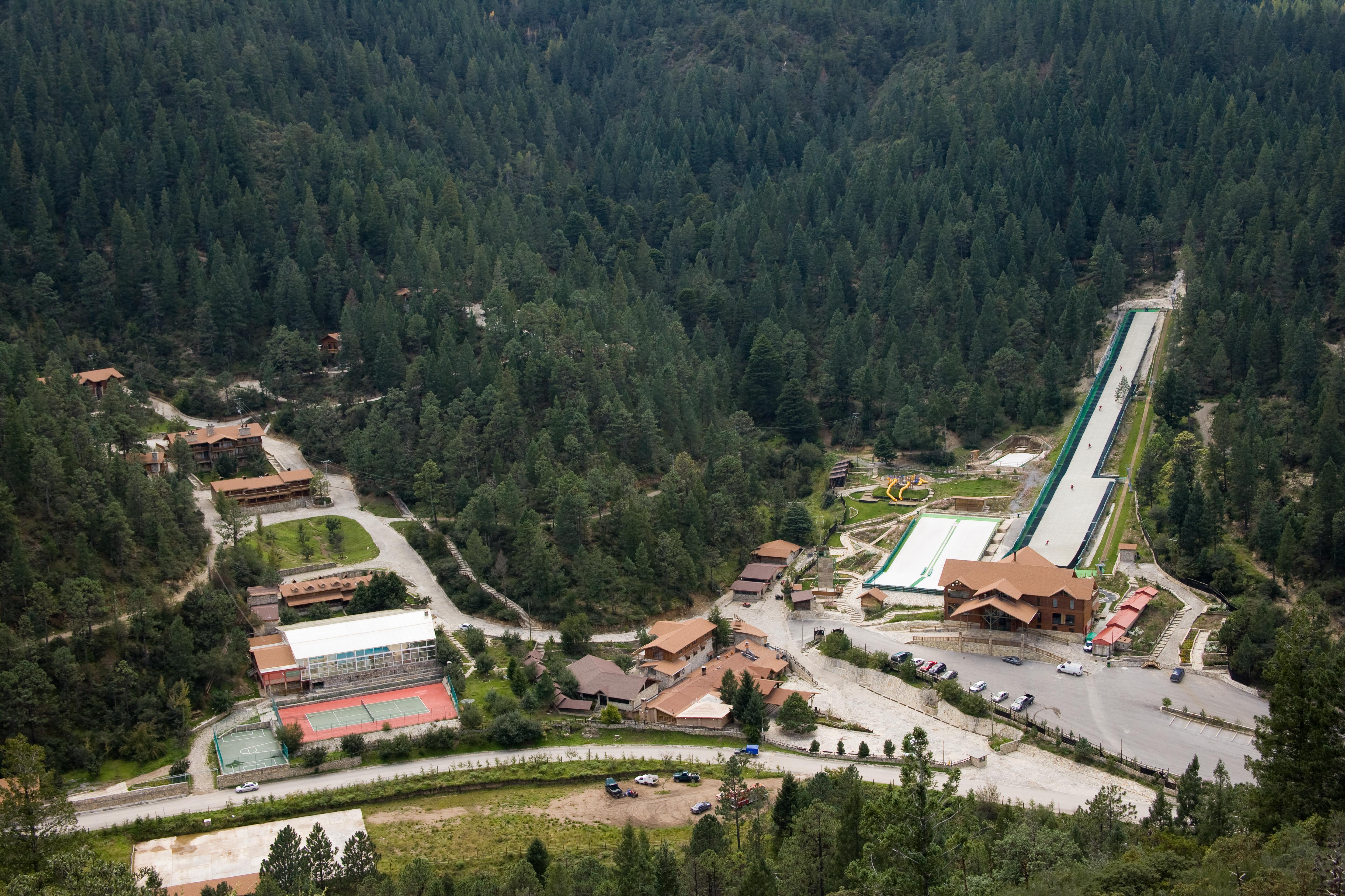מלון San Antonio de las Alazanas Bosques De Monterreal מראה חיצוני תמונה