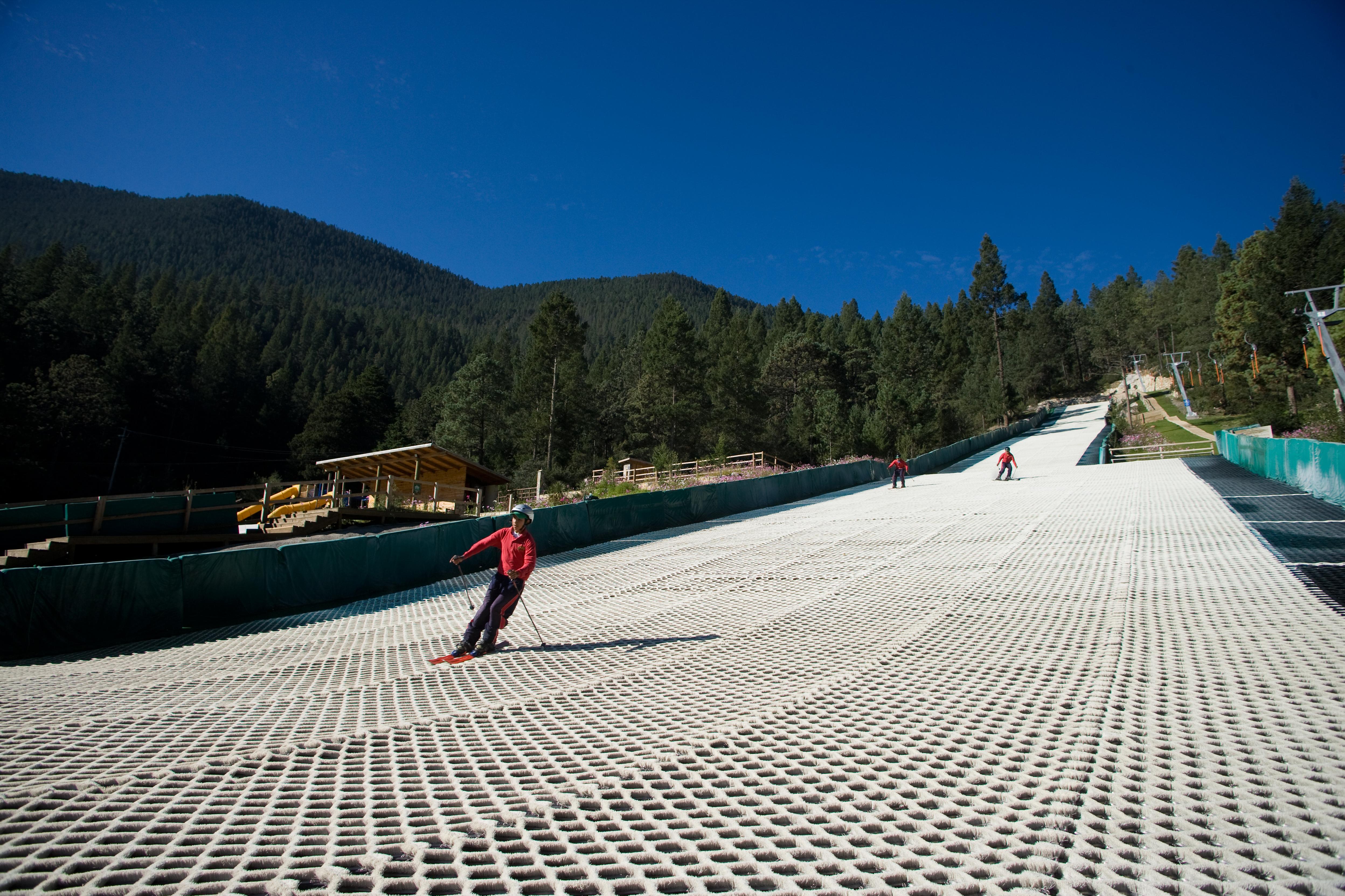 מלון San Antonio de las Alazanas Bosques De Monterreal מראה חיצוני תמונה